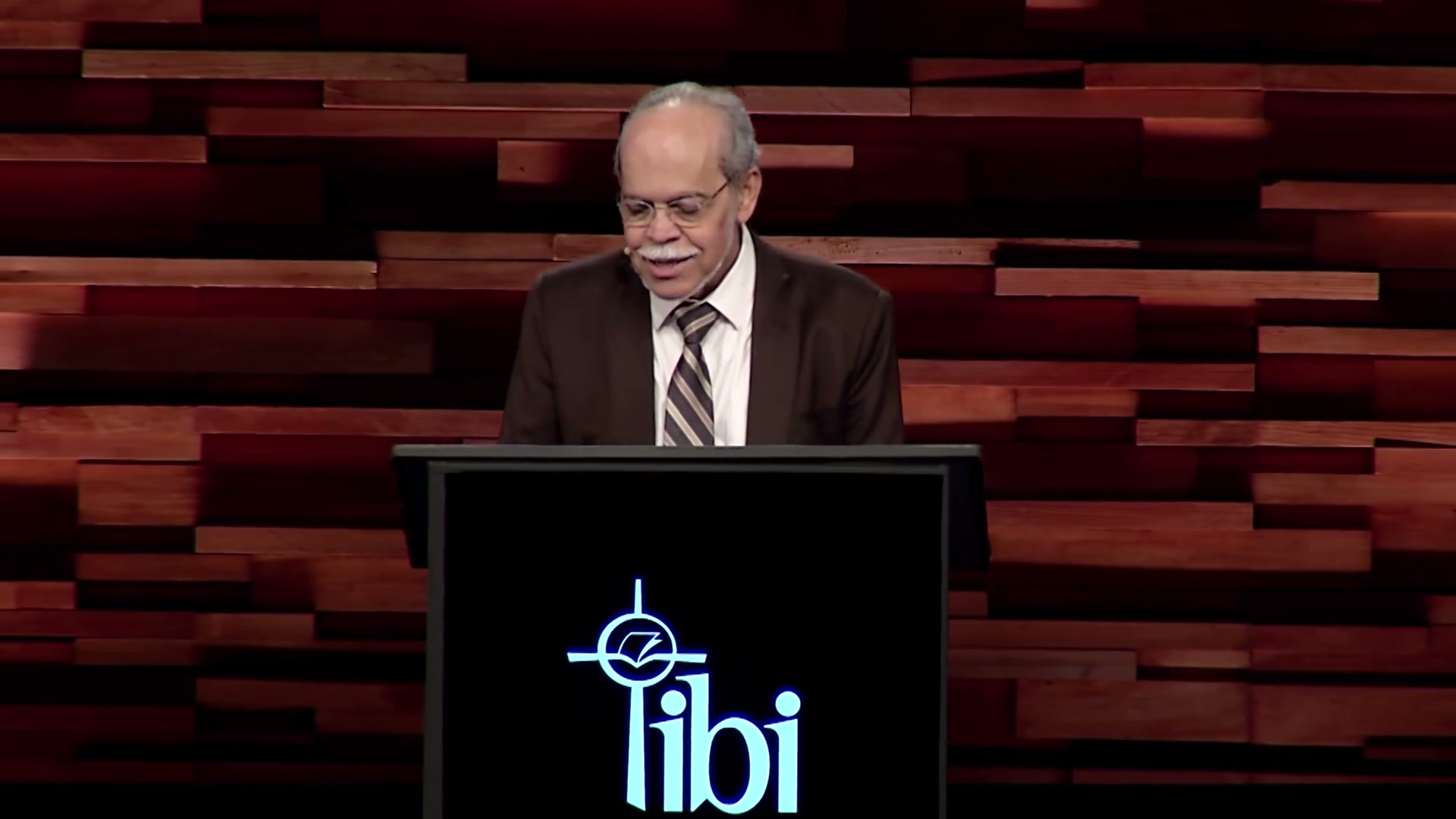 La omnisciencia y omnipresencia de Dios