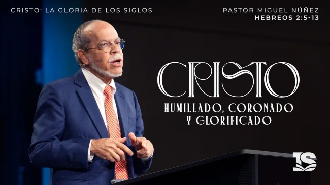 Cristo: humillado, coronado y glorificado